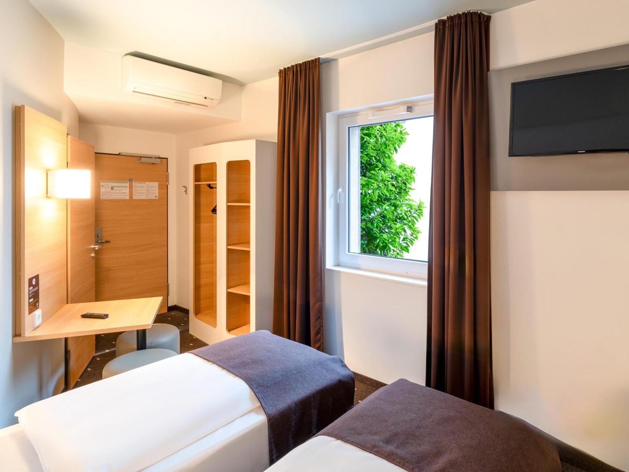 B&B Hotel ฮิลเดสไฮม์ ภายนอก รูปภาพ