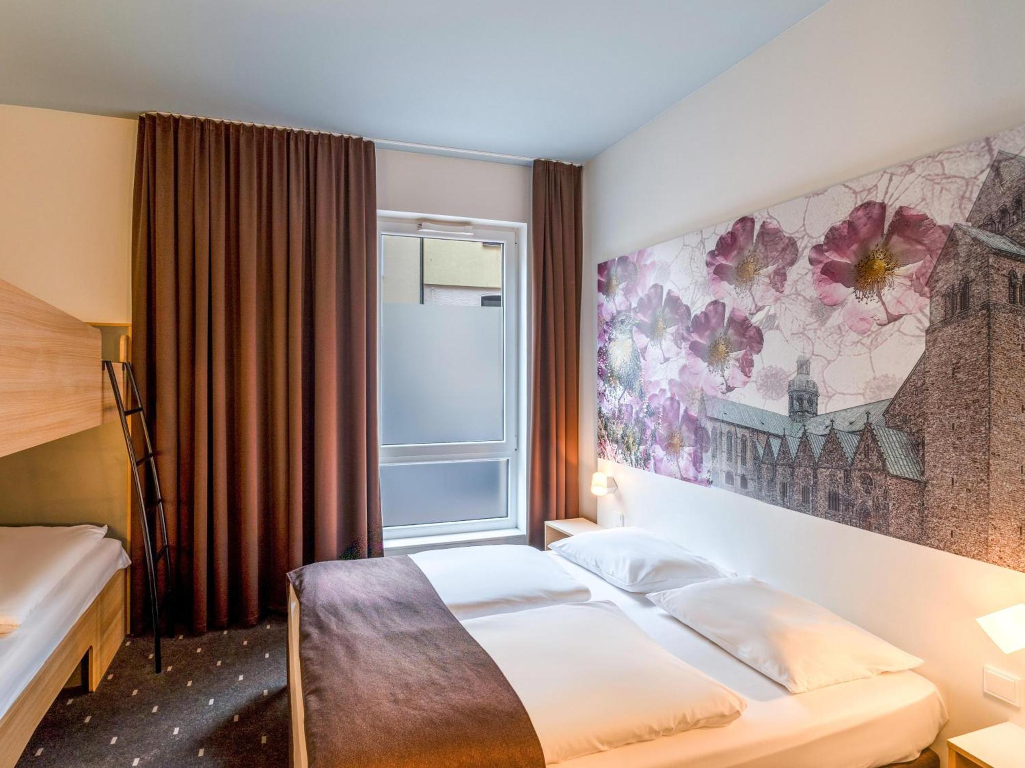 B&B Hotel ฮิลเดสไฮม์ ภายนอก รูปภาพ